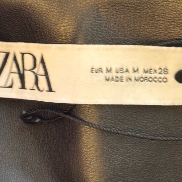 Zara long faux leather wrap coat with belt size m - Picture 5 of 5